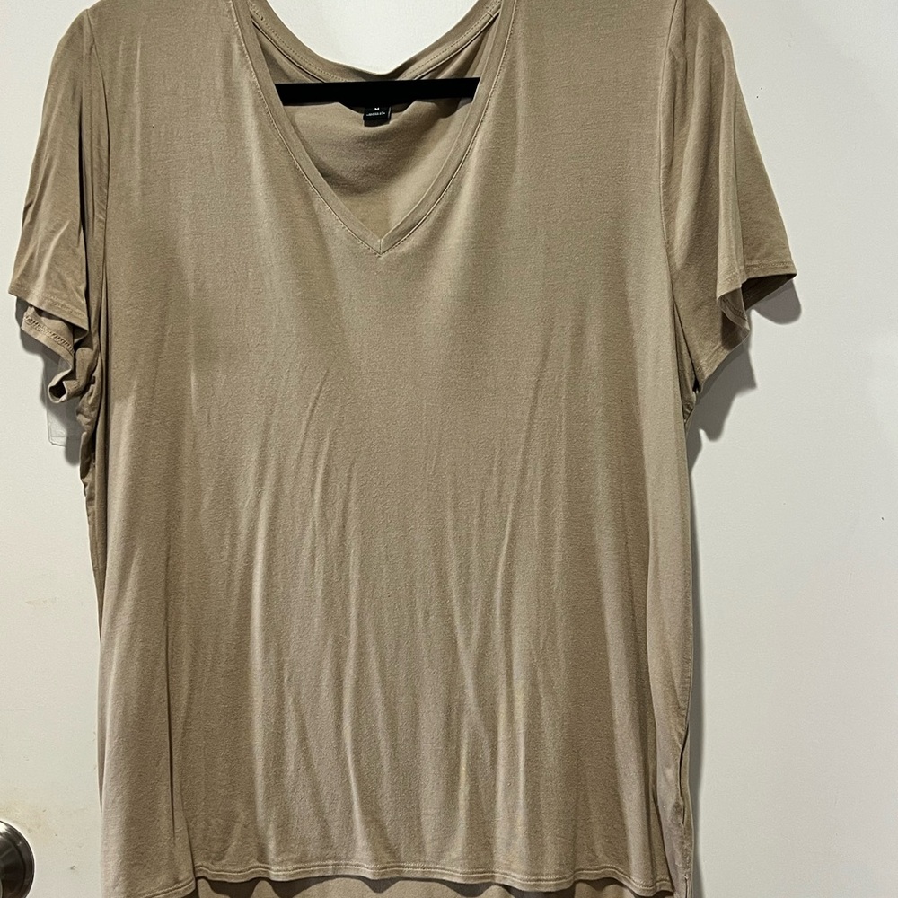 🛍️ Alfani Taupe V-Neck Short Sleeve Tee